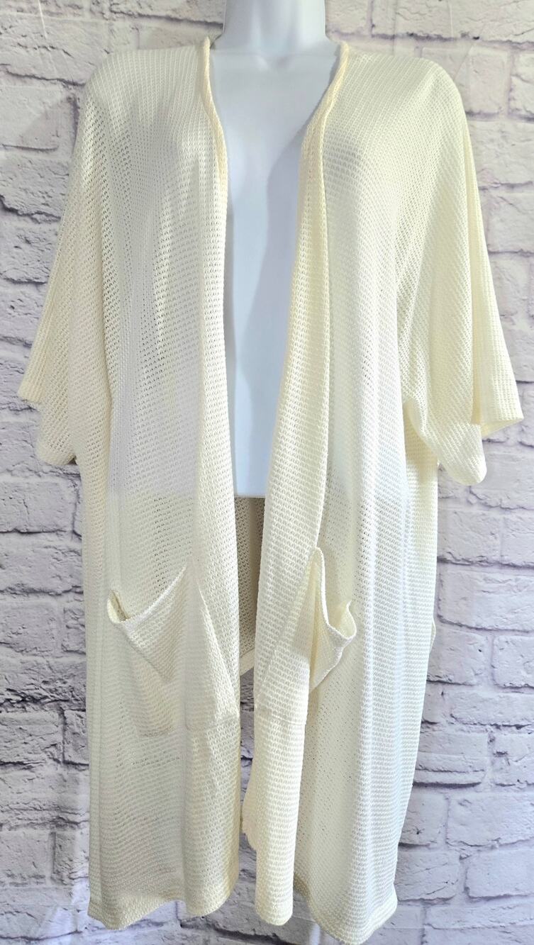 Mod Lusive Cream Knit Open Front Cardigan 1X Plus Lightweight
